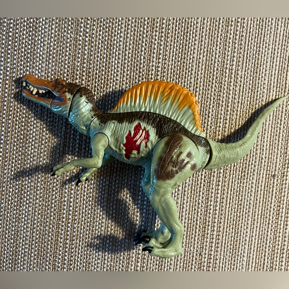 Lot of 6 Jurassic World Dinosaurs! 2 Light up/make sounds! - Picture 8 of 10